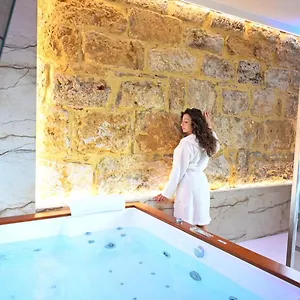 https://raquel-suite-and-spa.sicilyhotelsitaly.net